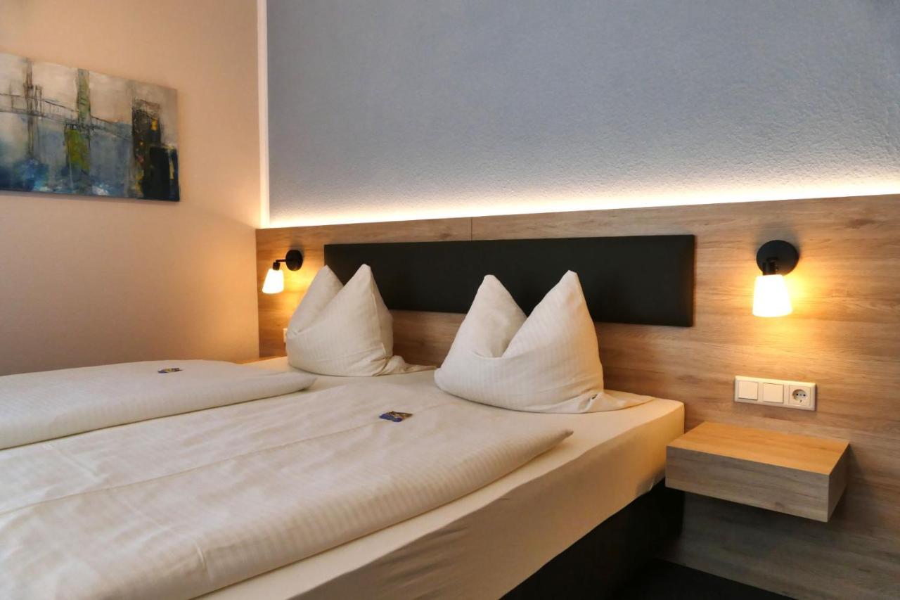 Hasi'S Hotel Grafing エクステリア 写真